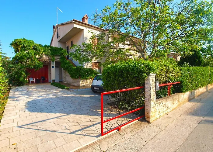 Zvonko 1565 Lägenhet Medulin